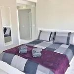 Atico Dio Vista Tipo Duplex Con Terraza Soleada Lägenhet *