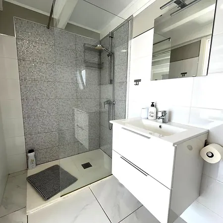 ático Dio Vista Tipo Con Terraza Soleada