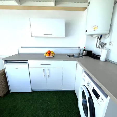 ático Dio Vista Tipo Con Terraza Soleada Apartamento